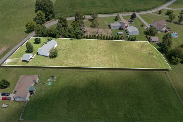 5261 Youngville Rd, Springfield, TN 37172