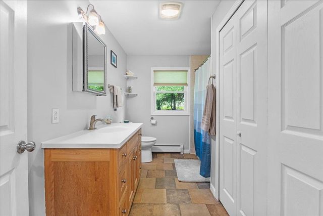 15 Marshall Lane, Jericho, VT 05465