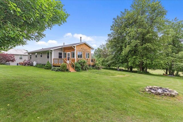 15 Marshall Lane, Jericho, VT 05465