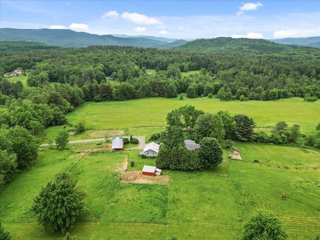 15 Marshall Lane, Jericho, VT 05465