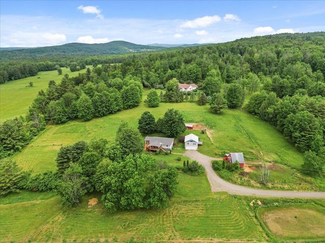 15 Marshall Lane, Jericho, VT 05465