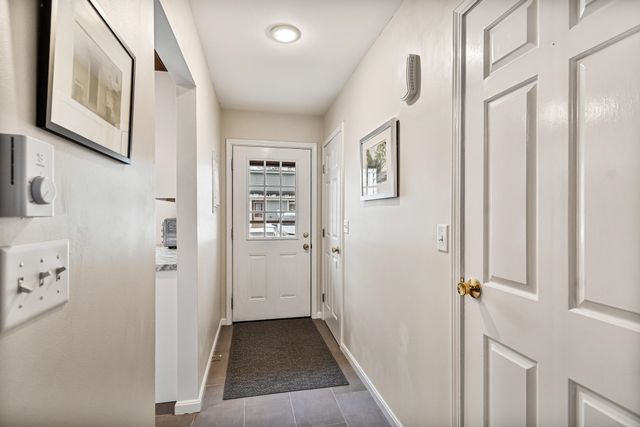65 Pine Ledge Court, Burlington, VT 05401