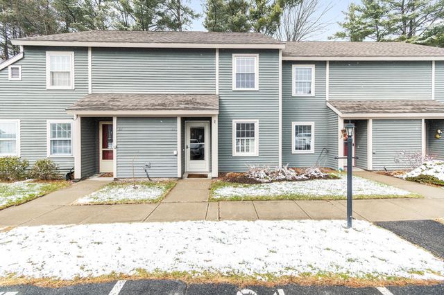 65 Pine Ledge Court, Burlington, VT 05401