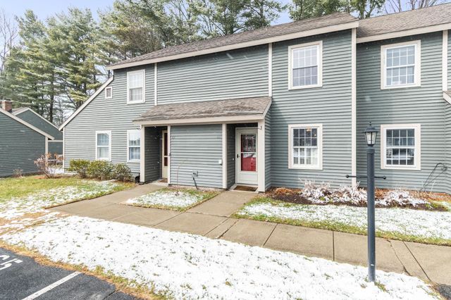 65 Pine Ledge Court, Burlington, VT 05401