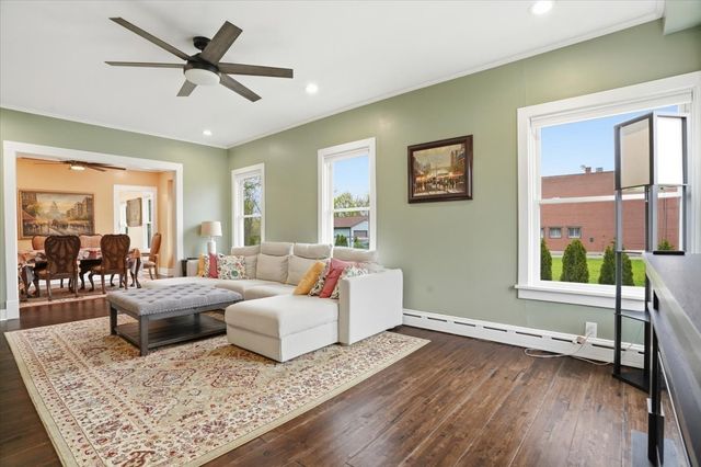 68 Cedar Avenue, Lake Villa, IL 60046