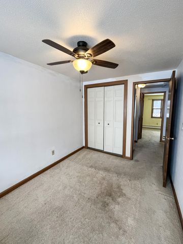 1218 20th Street N, Moorhead, MN 56560