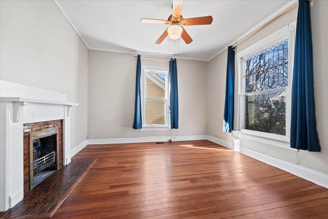 2069 VINTON AVE, Memphis, TN 38104