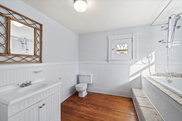 2069 VINTON AVE, Memphis, TN 38104