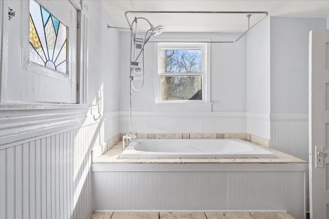 2069 VINTON AVE, Memphis, TN 38104