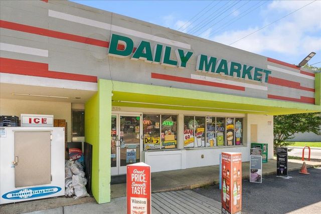 2069 VINTON AVE, Memphis, TN 38104