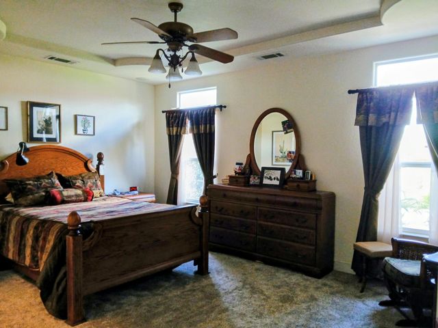 2485 Presidential Drive, Tulare, CA 93274