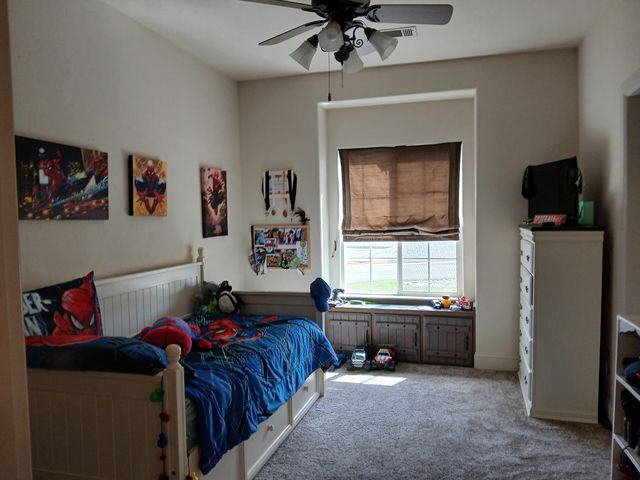 2485 Presidential Drive, Tulare, CA 93274