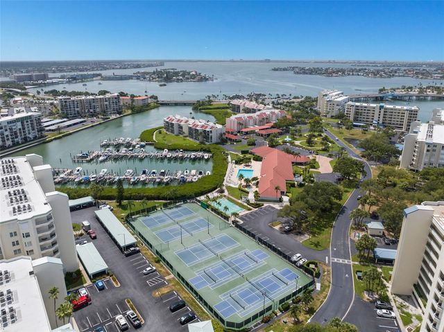 7984 SAILBOAT KEY BOULEVARD S 306, St Petersburg, FL 33707
