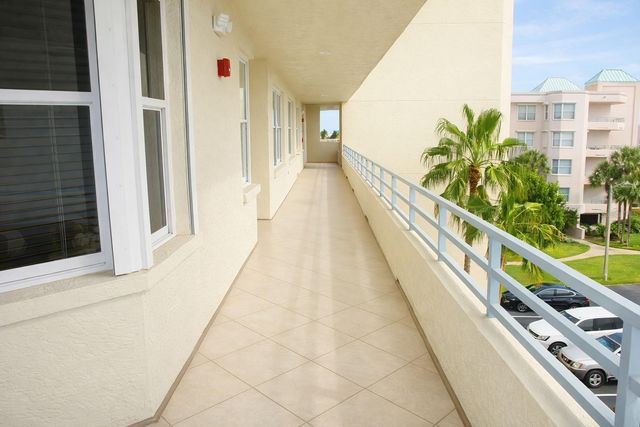 7984 SAILBOAT KEY BOULEVARD S 306, St Petersburg, FL 33707
