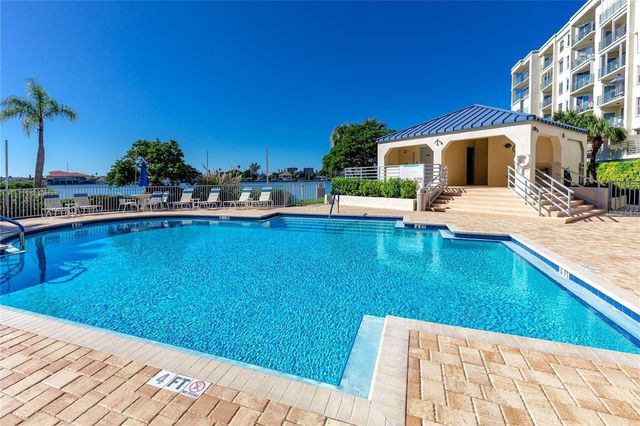 7984 SAILBOAT KEY BOULEVARD S 306, St Petersburg, FL 33707