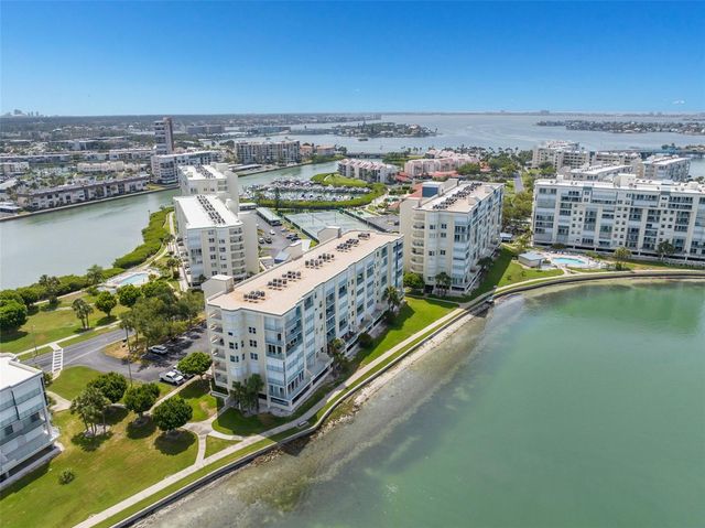 7984 SAILBOAT KEY BOULEVARD S 306, St Petersburg, FL 33707