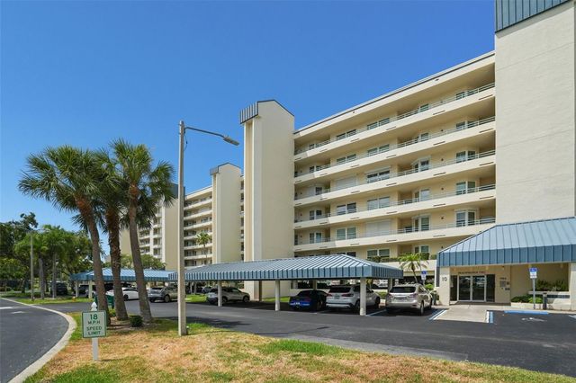 7984 SAILBOAT KEY BOULEVARD S 306, St Petersburg, FL 33707