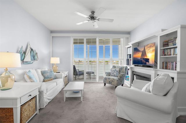 7984 SAILBOAT KEY BOULEVARD S 306, St Petersburg, FL 33707