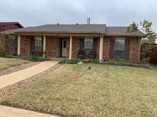 4816 Roberts Drive, The Colony, TX 75056