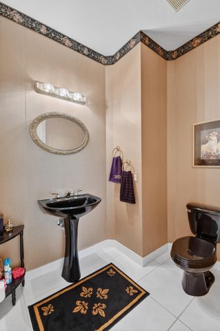 109 Palm Circle, Atlantis, FL 33462