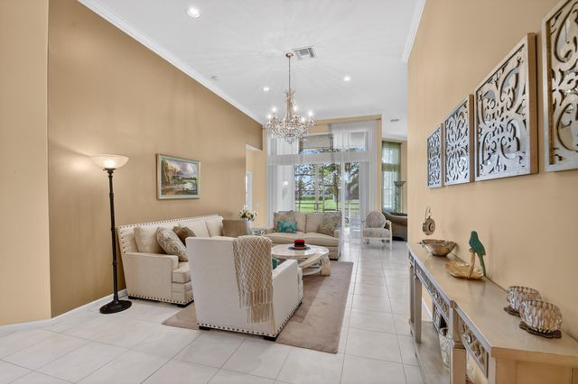 109 Palm Circle, Atlantis, FL 33462