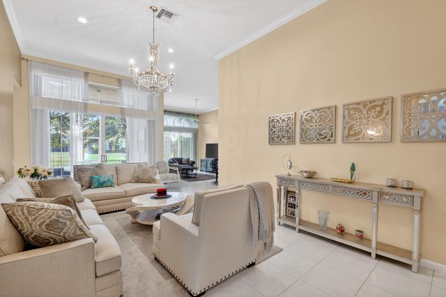 109 Palm Circle, Atlantis, FL 33462