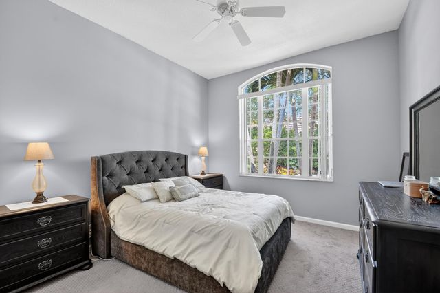 109 Palm Circle, Atlantis, FL 33462