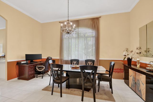 109 Palm Circle, Atlantis, FL 33462