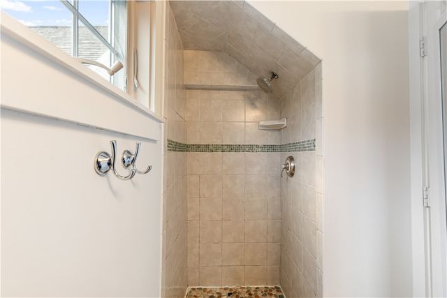 3 Bradford Street 4, Provincetown, MA 02657