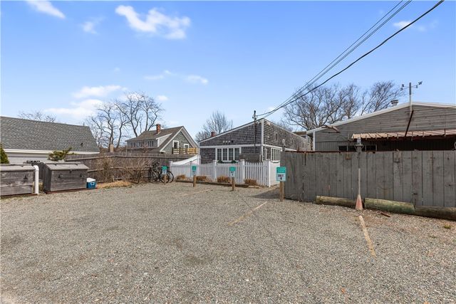 3 Bradford Street 4, Provincetown, MA 02657