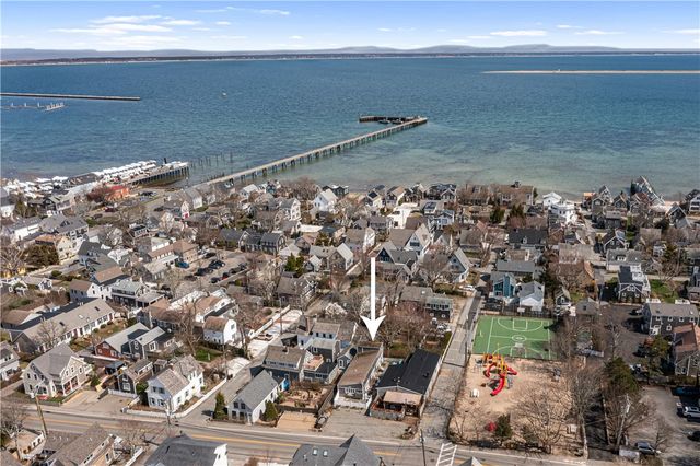 3 Bradford Street 4, Provincetown, MA 02657