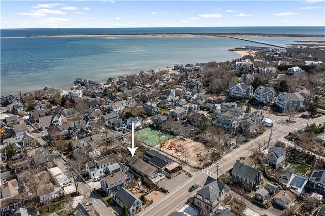 3 Bradford Street 4, Provincetown, MA 02657