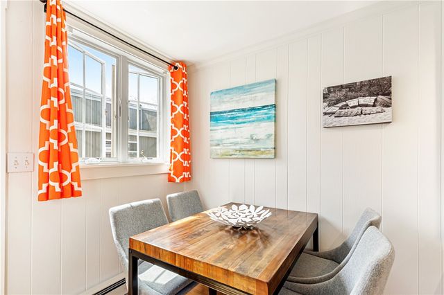 3 Bradford Street 4, Provincetown, MA 02657