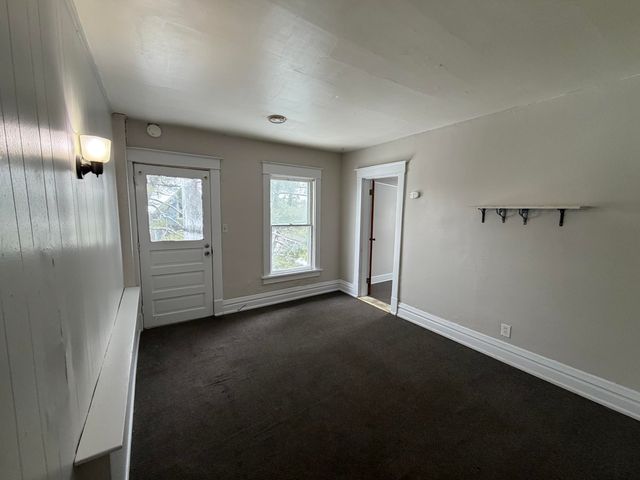 415 Davis Street, Kalamazoo City, MI 49007