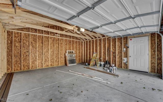 1199 Oxford Road, Cleveland Heights, OH 44121