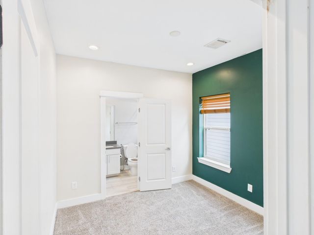 754 W Donovan Street, Houston, TX 77091