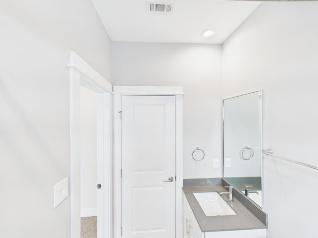 754 W Donovan Street, Houston, TX 77091