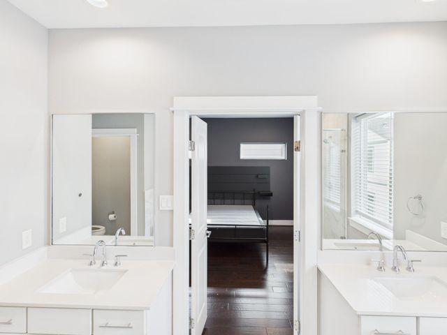 754 W Donovan Street, Houston, TX 77091