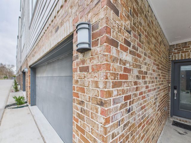 754 W Donovan Street, Houston, TX 77091