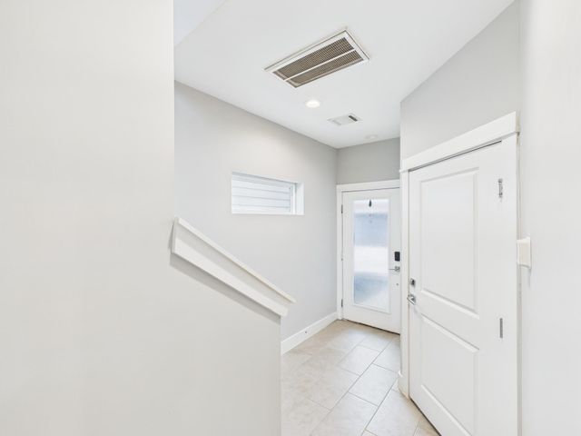 754 W Donovan Street, Houston, TX 77091