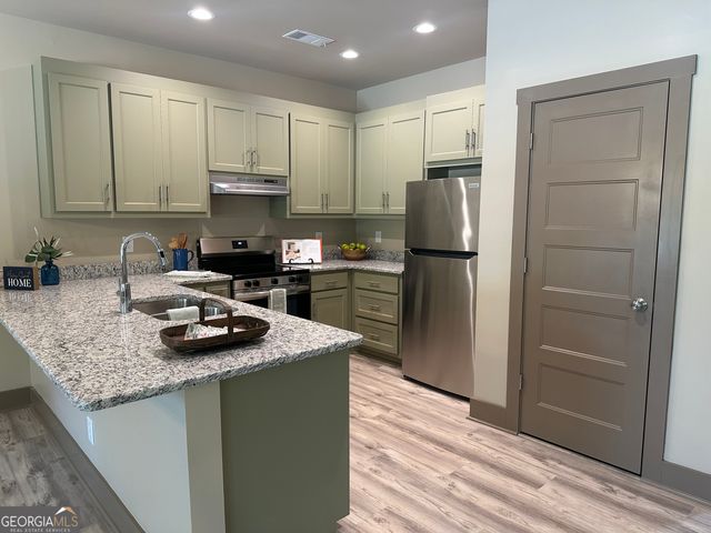 50 Richardson Street, Griffin, GA 30223