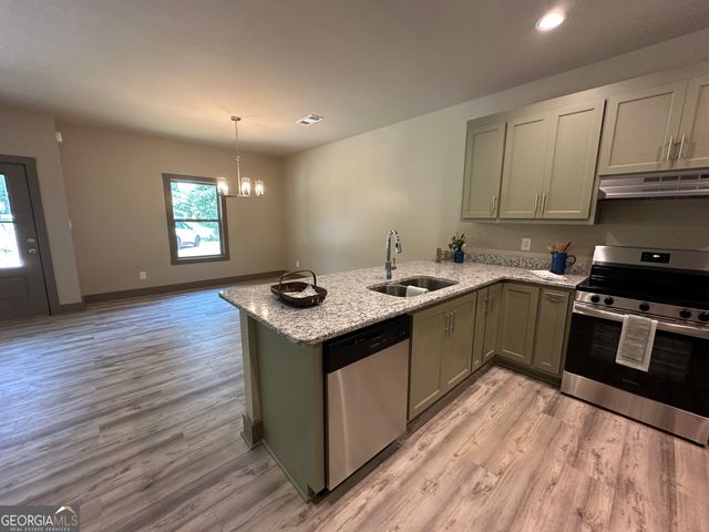 50 Richardson Street, Griffin, GA 30223