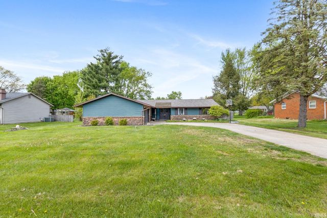 15363 Montecito Drive, Granger, IN 46530