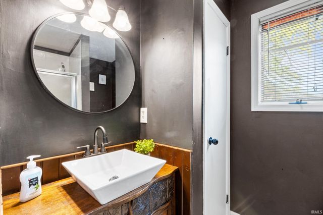 15363 Montecito Drive, Granger, IN 46530