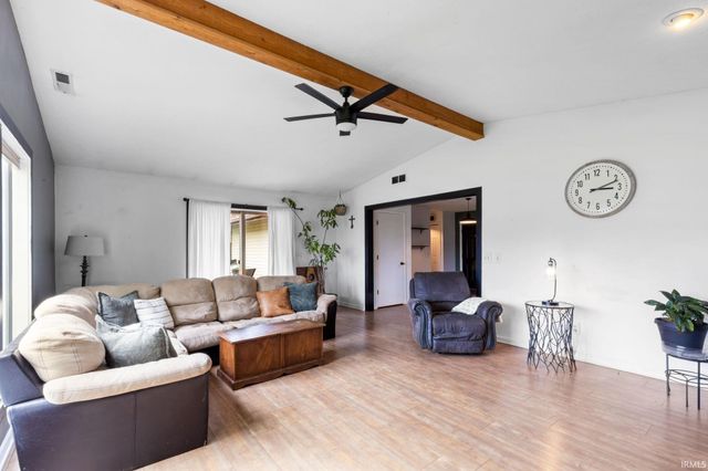 15363 Montecito Drive, Granger, IN 46530