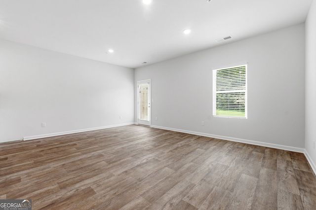 8330 Columbia Court, Palmetto, GA 30268