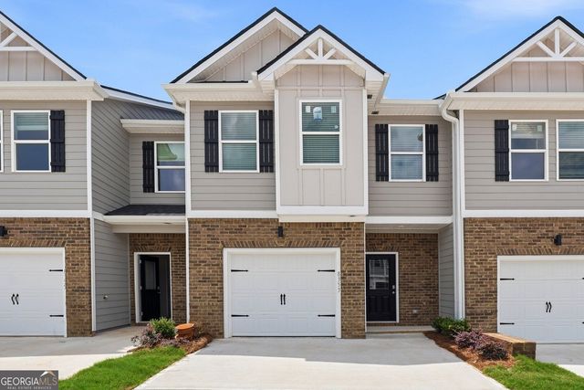 8330 Columbia Court, Palmetto, GA 30268