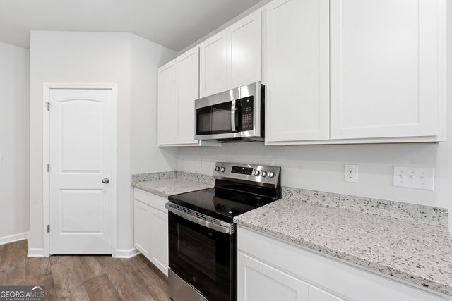 8330 Columbia Court, Palmetto, GA 30268