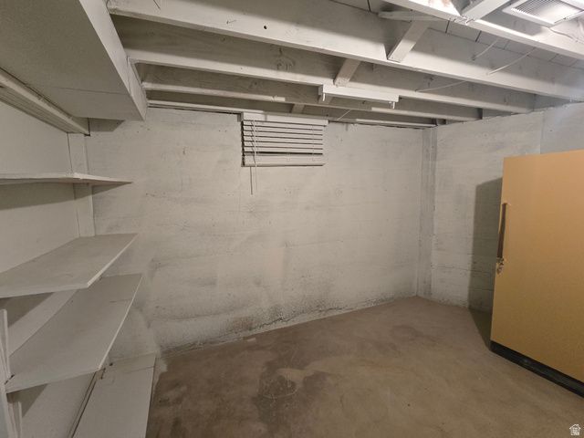 5342 S 2000 W, Roy, UT 84067