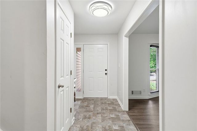 1170 Trailmore Drive, Roswell, GA 30076